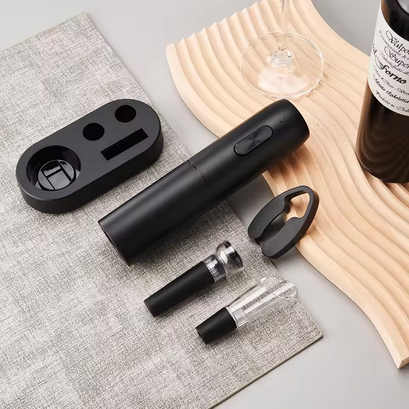 Set apribottiglie elettrico 4  - Wine Beer And Liquor recensione e prezzo